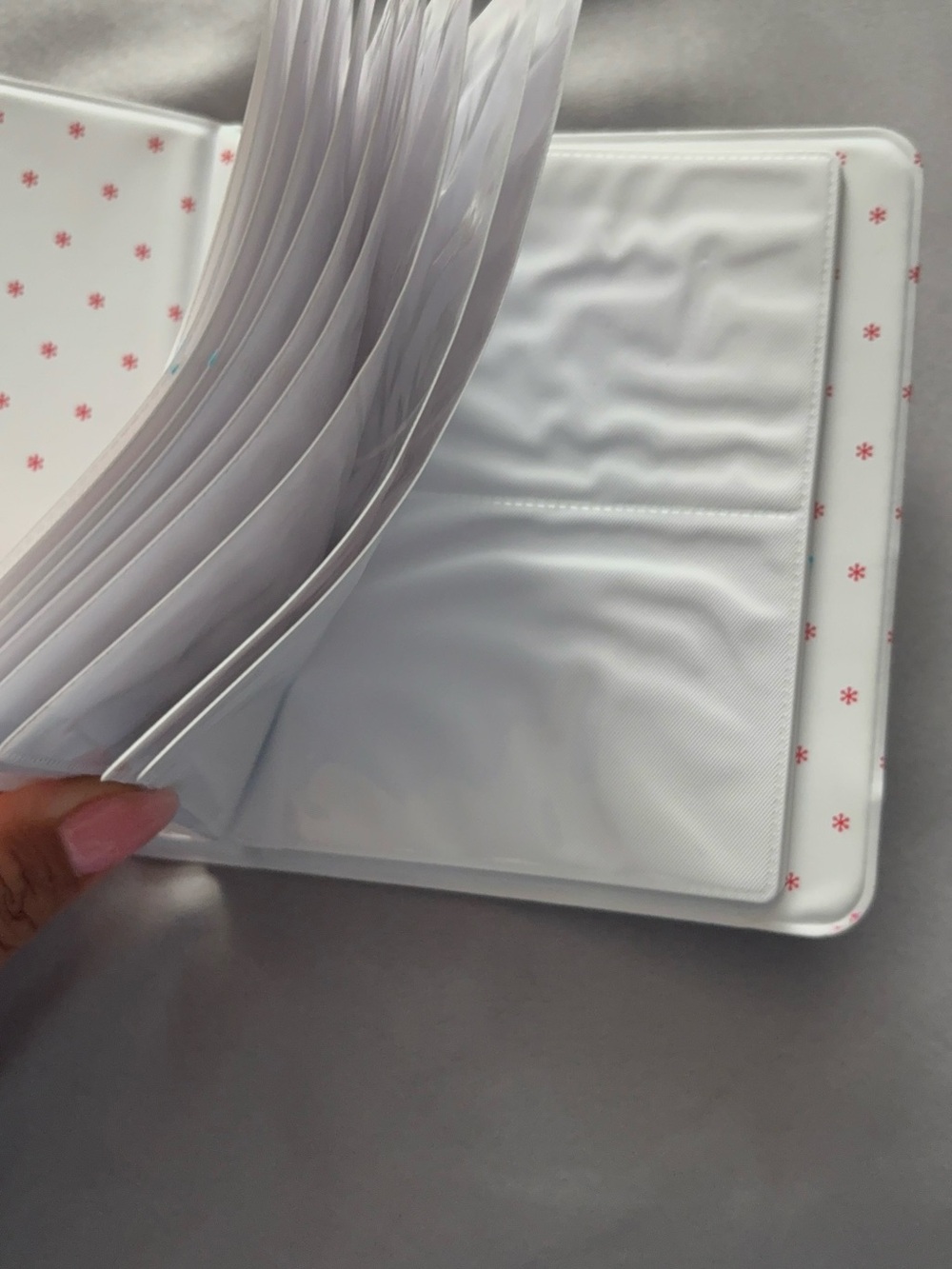 Fujifilm Instax Mini Photo Album - Light Lavender and White - Picture 4 of 13